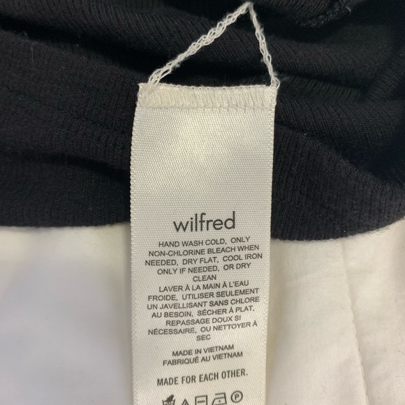 Wilfred Only Turtleneck - Picture 5 of 5